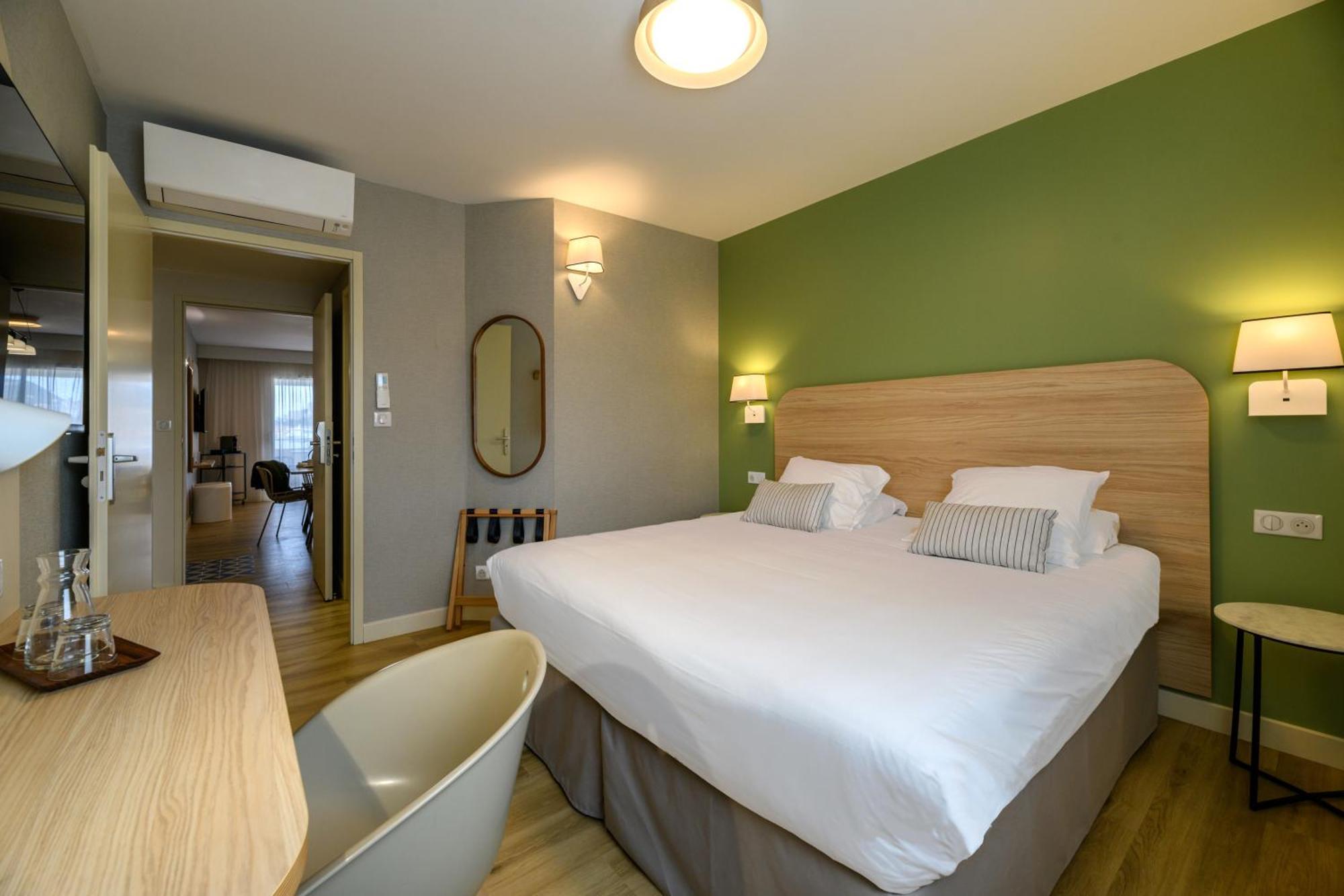 Residence De Tourisme Ajaccio Amiraute Екстериор снимка